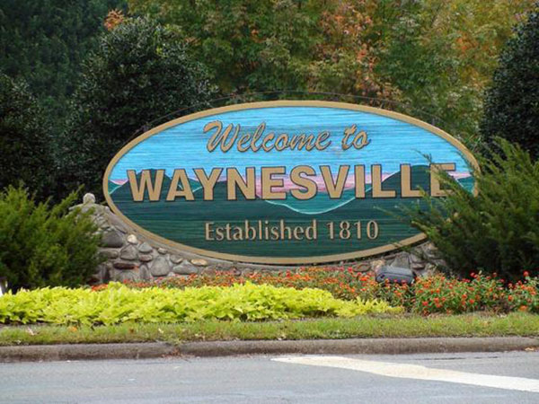 waynesvillenc-sign